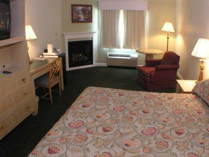 Fireside Inn & Suites Auburn Lewiston Ngoại thất bức ảnh